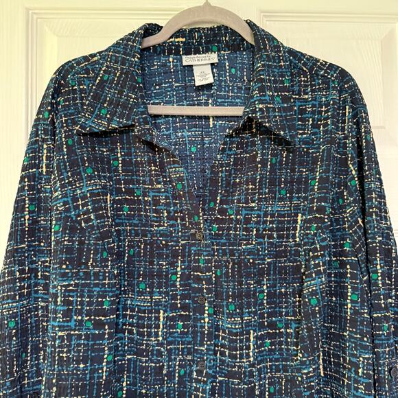 Catherines Women's Abstract Print Button Down Roll Tab Sleeve Top Size 2X - Picture 2 of 14